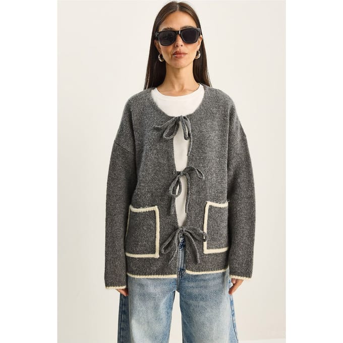 Oversized gebreide cardigan met striksluiting
