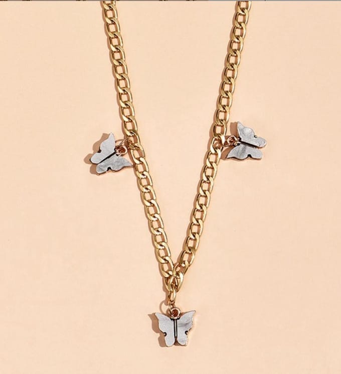 Grijze vlinders ketting | goud gekleurd