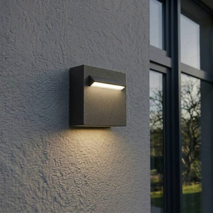 Lucande LED buiten wandlamp Joril, 9,4 cm, zwart, IP65