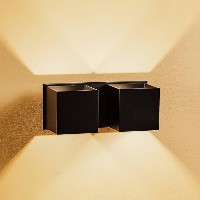 SOLLUX LIGHTING Wandlamp Ara 2 up/down van aluminium 2-lamps zwart