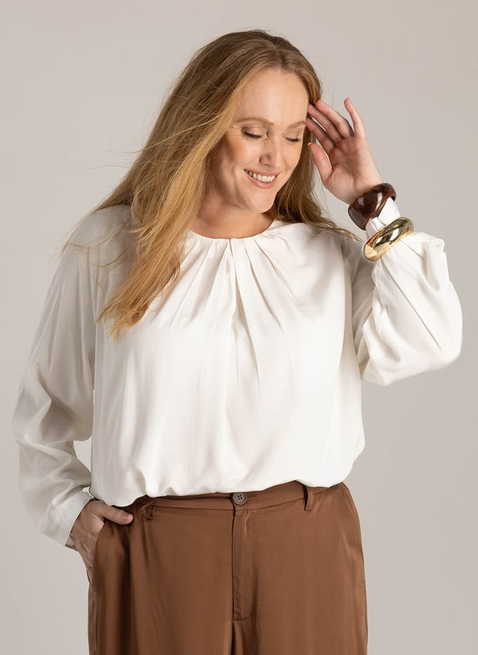 YEST CURVE Hazel Tops - Winter White - maat 3(52)