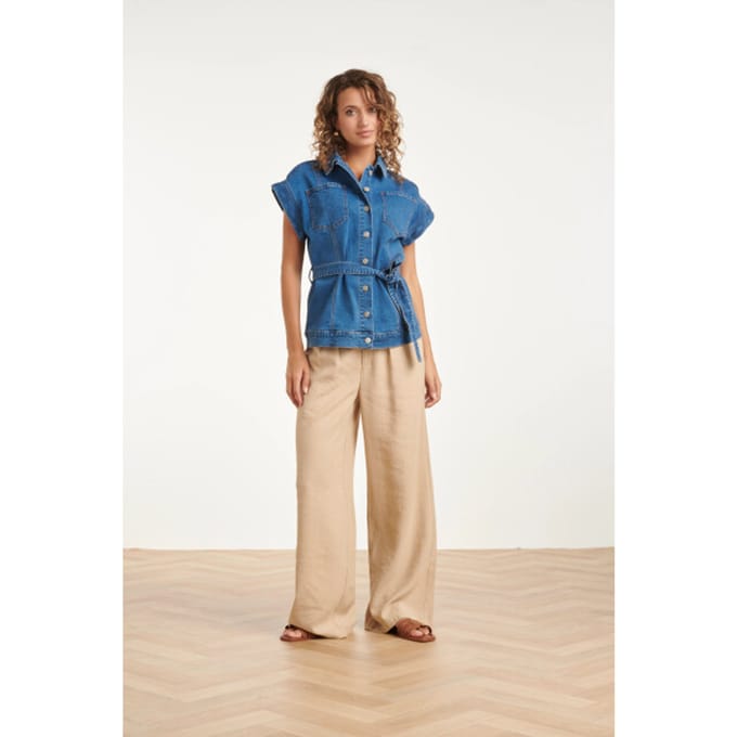 Smashed Lemon Denim gilet met knoopsluiting en kapmouwen |