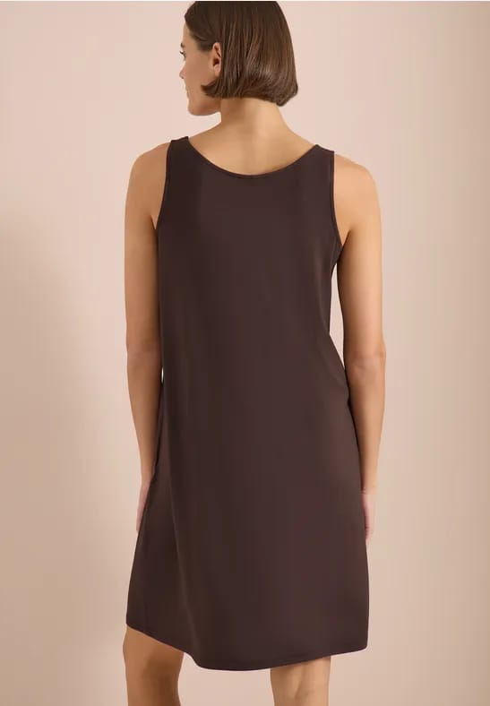 Knielange jurk met knoopdetail