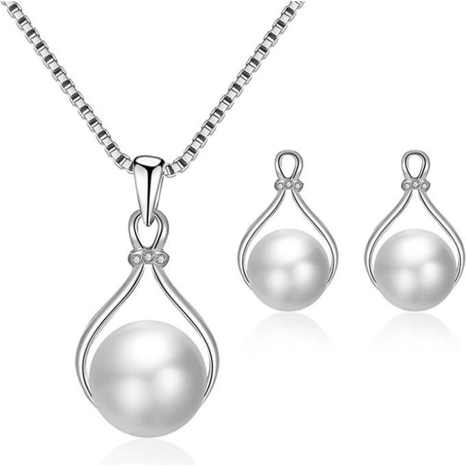 Ensemble Collier Boucles d'Oreilles pour Femmes Simple Élégant Tempérament Alliage Chaîne Argentée Collier de Perles et white