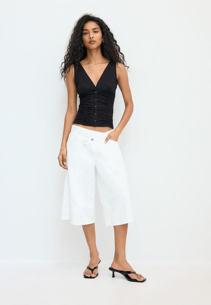 Stradivarius Getailleerde top met plooien  Zwart L