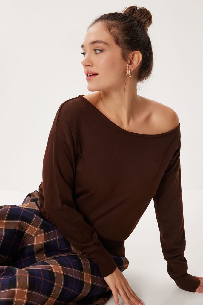 Off Shoulder Geribde Acrylen Trui