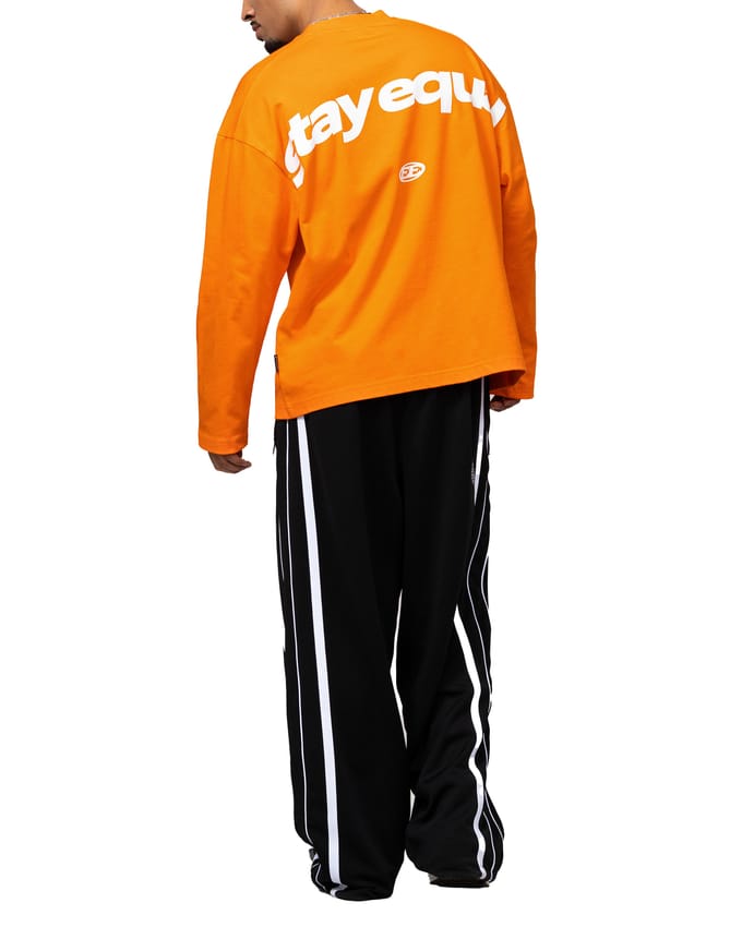 Stay Equal Longsleeve T-Shirt