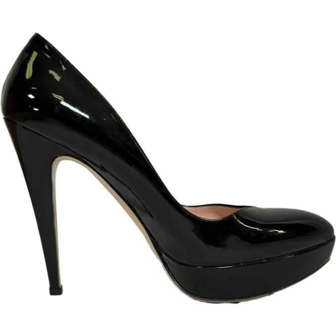 Miu Miu Plateau Pumps in Zwart Patentenleer