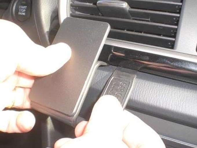 Brodit ProClip houder geschikt voor Mazda 3 2014-2018 Center mount