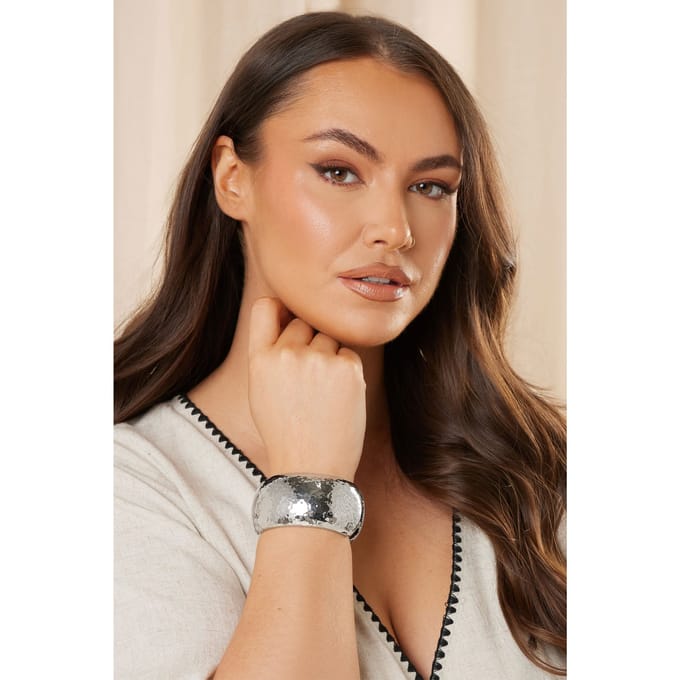 Yours Zilverkleurige Getextureerde Scharnierende Armbandsize One Size
