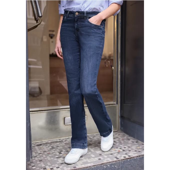 Bootcut jeans
