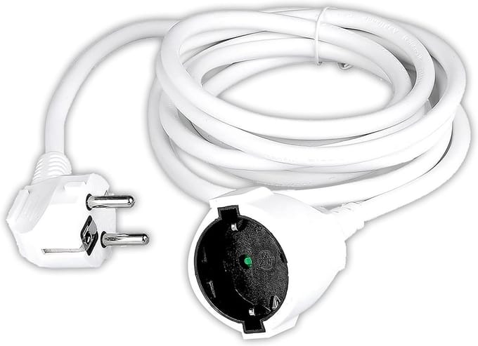 Verlengkabel 5 meter geaard, geschikt voor binnen en buiten, maximaal 3680 watt