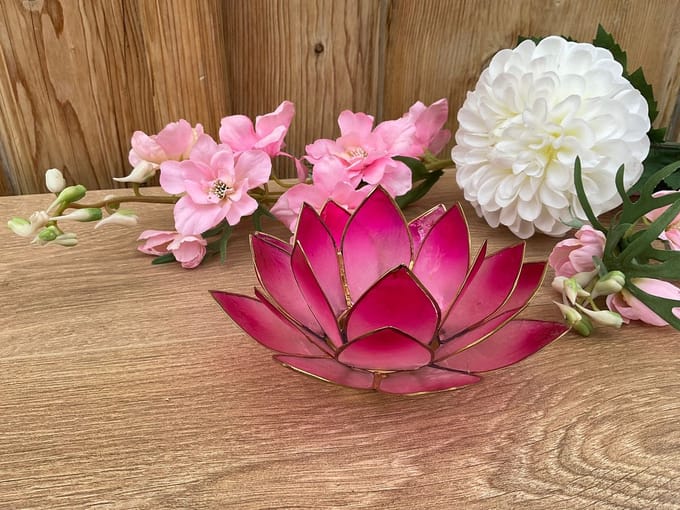 Lotus Sfeerlicht / Waxinelichthouder Shaded Pink Goudrand interieur