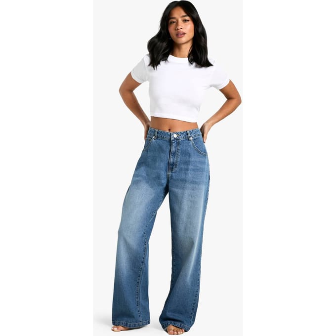 boohoo Dames Petite Basic Rechte Pijp Jeans | Licht Gebleekt | Maat: 8/28L