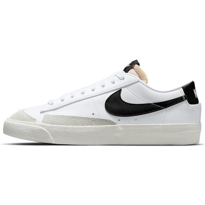 Nike Blazer Low 77 Wit Zwart Dames Sneakers Sail DC4769-102 36 white