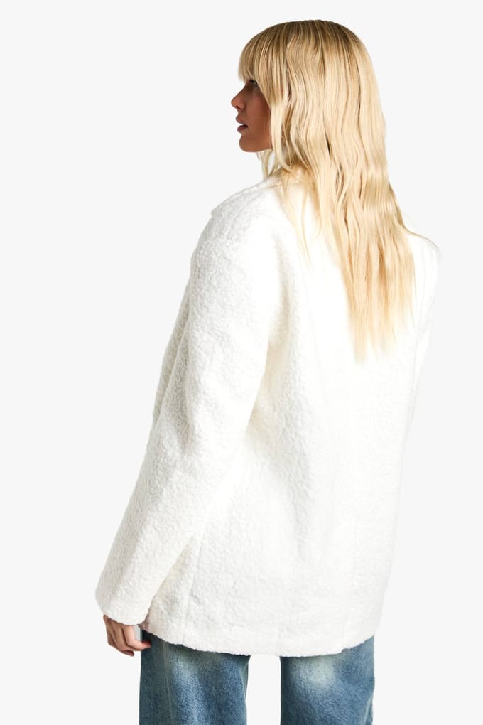 boohoo Dames Dubbelgeknoopte Boucle Wol Blazer | Ecru | Maat: 12