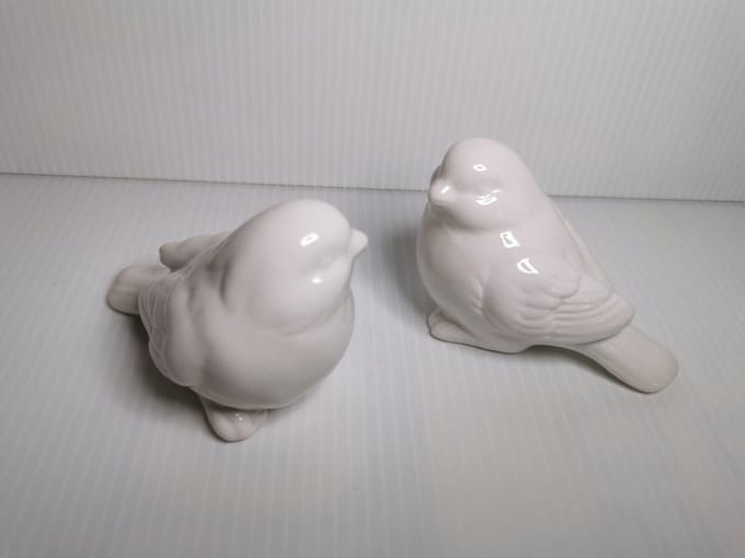 Set van 2x wit beeld vogelje 8x6.5x5cm