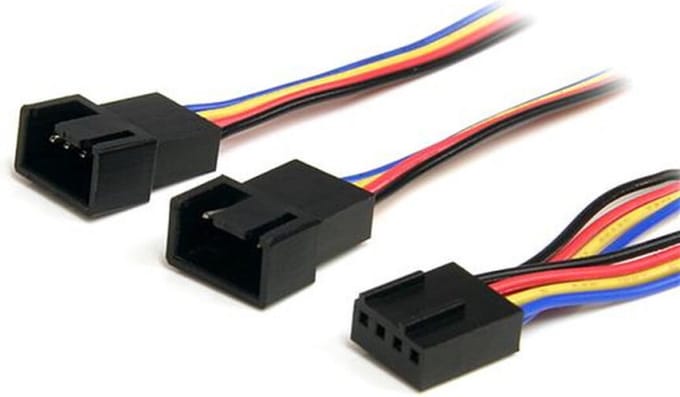StarTech.com 12in 4 Pin Fan Power Splitt