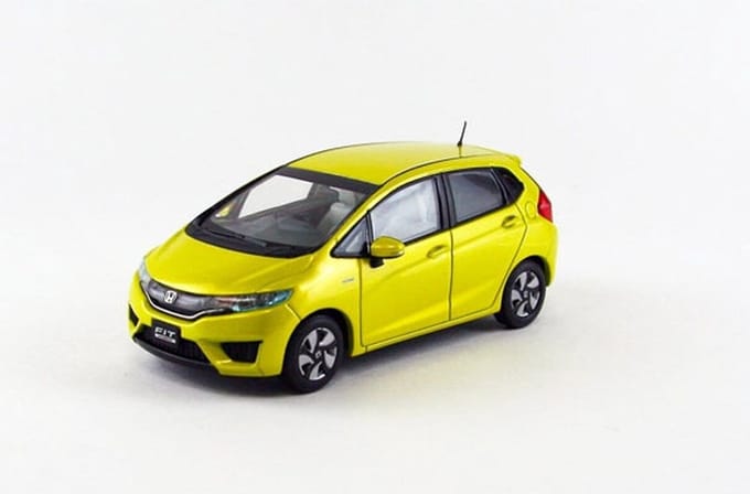 Honda FIT Hybrid - 1:43 - Ebbro
