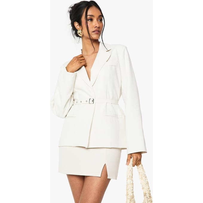 boohoo Dames Belted Relaxed Fit Blazer | Ecru | Maat: 34