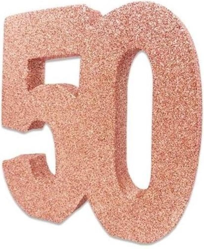 Tafeldecoratie verjaardag 50 rosegoud.