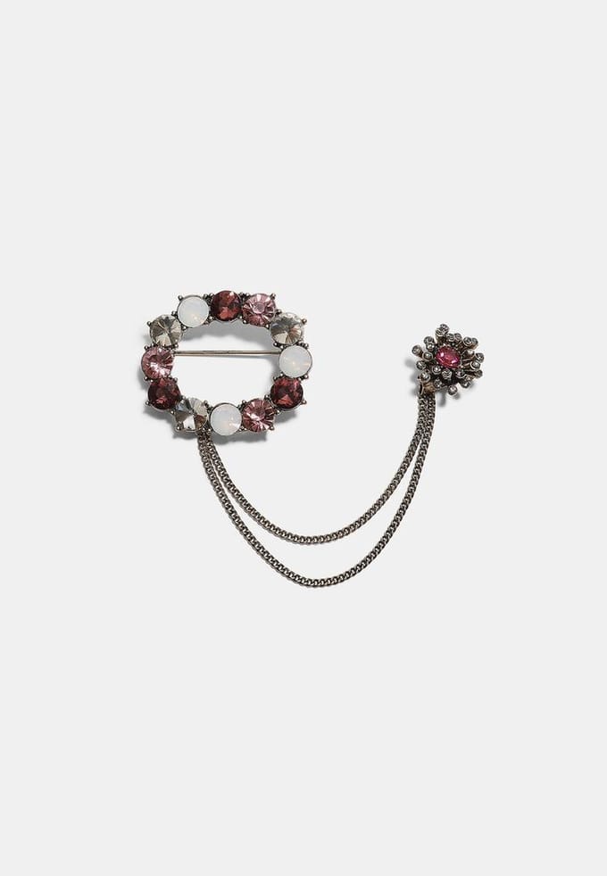 Stradivarius Broche met ketting en steentjes  Goud OS