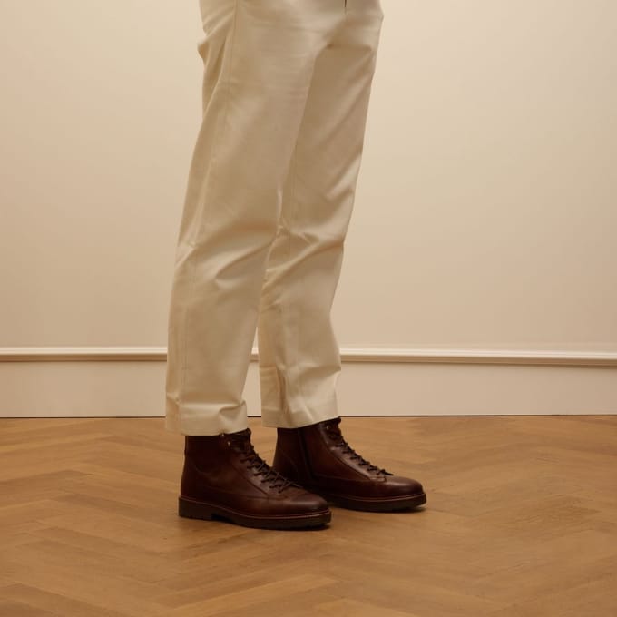 Manfield - Heren - Bruine leren veterboots - Maat 46