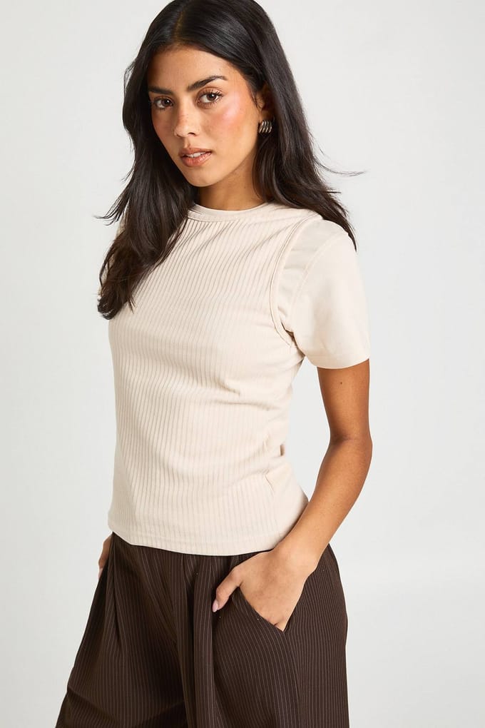boohoo Dames Geribbelde Dubbele Laag Racer Cap Sleeve Top | Creme | Maat: 40