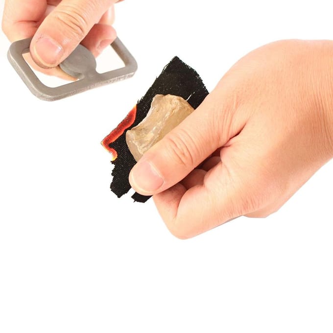 Buiten Flint Starter Koolstofstaal Vuurstarter Kit Primitieve Vuurstarter Camping Vuurstarter beige