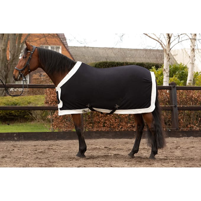 HARRY'S HORSE FLEECEDEKEN STAATSIE MET BORSTFLAP Zwart