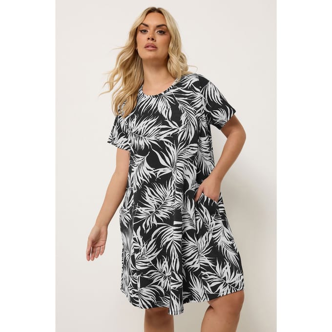 Yours Zwarte Jurk Met Jacquardprint Size 54-56