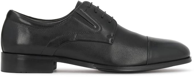 Black leather shoes men's derby with toe cap nose
