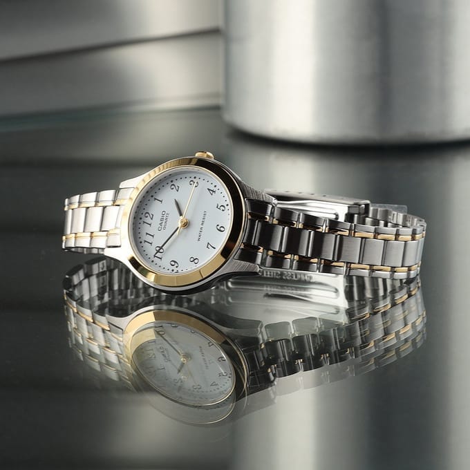 Casio Timeless LTP-1263PG-7BEG Horloge