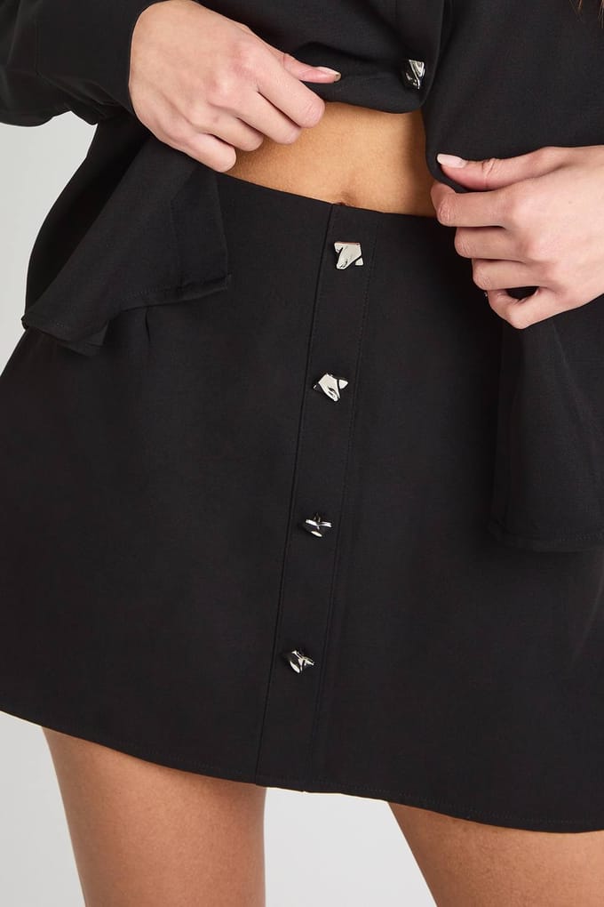 boohoo Dames Zilveren knop geweven minirok | Black | Maat: 8