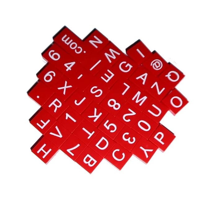 Bouwstenen 41 STKS DIY Letters Cijfers Tegel Bedrukking Constructor Figuren Bakstenen Glad 1x1 3070 MOC red
