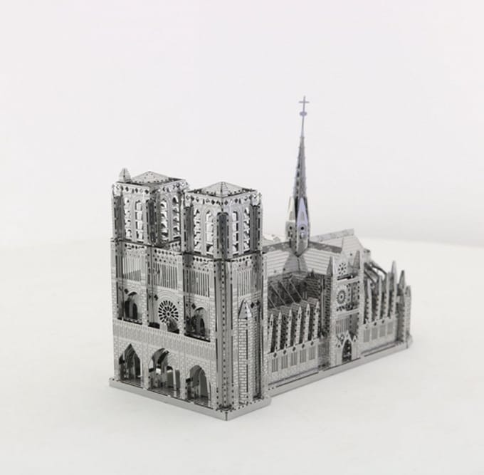 De Bouwplaats Notre Dame bouwpakket - Metalen model voor 14+ jaar