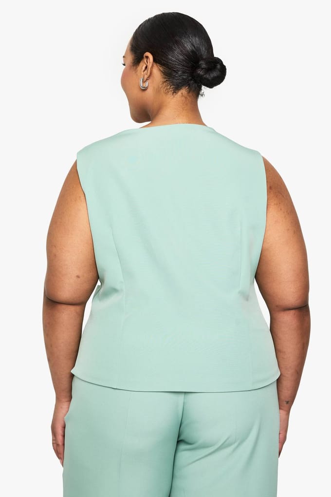 boohoo Dames Plus Geweven Op Maat Gemaakt Wikkelvest met Knopen | Light Khaki | Maat: 20