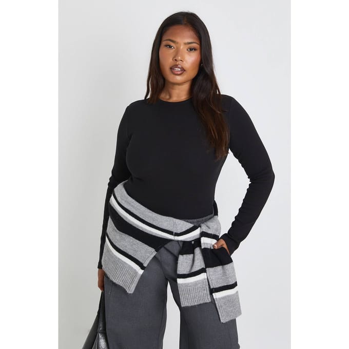 boohoo Dames Plus Basic Rib Lange Mouwen Getailleerd Longline Top | Zwart | Maat: 44