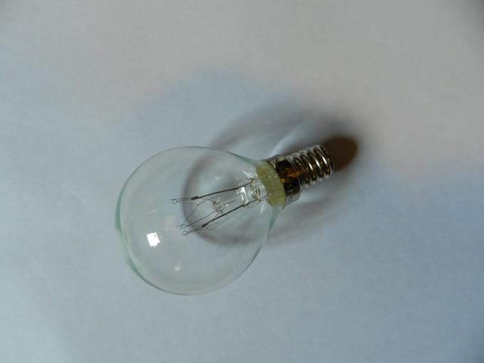 Schiefer E14 Kogel Gloeilamp | 7W 2700K 30lm 235V | Dimbaar
