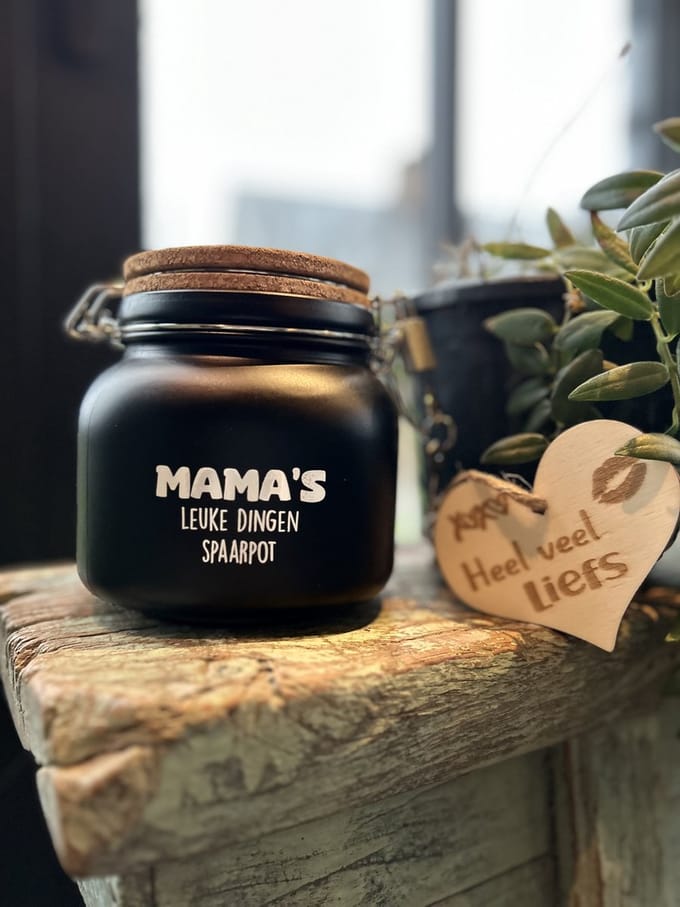Creaties van Hier - Luxe Spaarpot met houten hartje - Mama's leuke dingen spaarpot - Glas