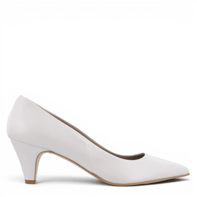 Noë Shoes Nirim Pump Ivory