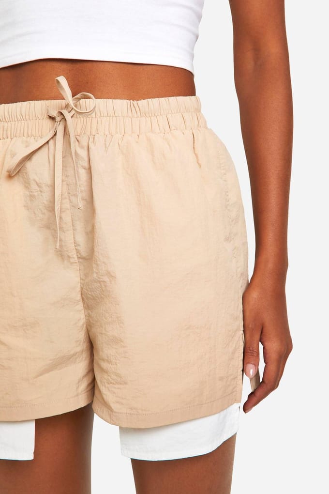 boohoo Dames Hoge geweven shorts met pocketdetails | Steen | Maat: 38