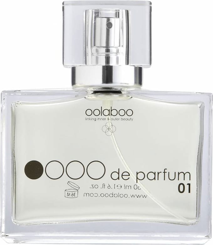 Oolaboo OOOO de Parfum 01 in Luxury Box with Booklet 50ml
