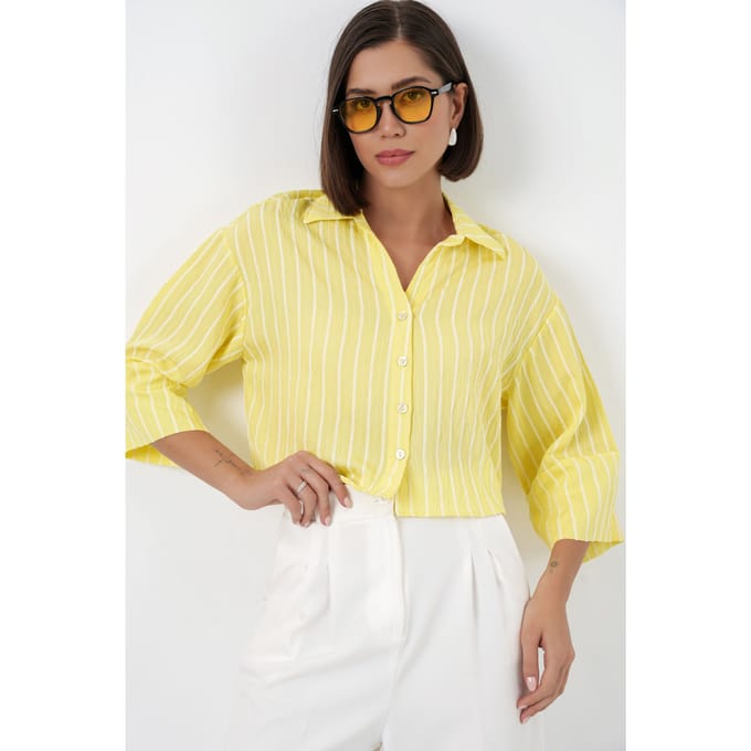 Oversized Gestreepte Cropped Shirt met Knoopsluiting