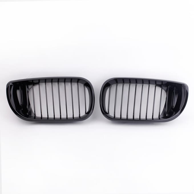 2 Stuks Glanzend Zwarte Nier Voorgrille zwart