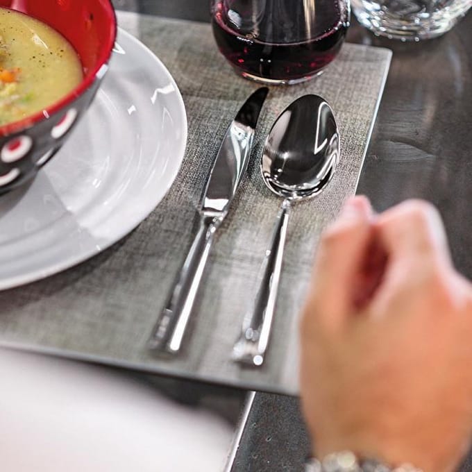 Bestekset 24 delig Guzzini