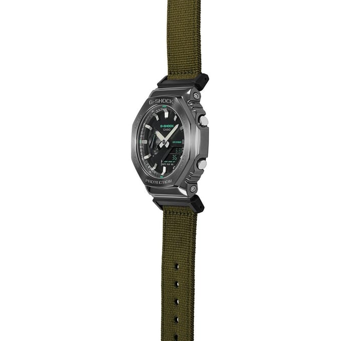 G-Shock Classic Style GM-2100CB-3AER Utility Metal Horloge