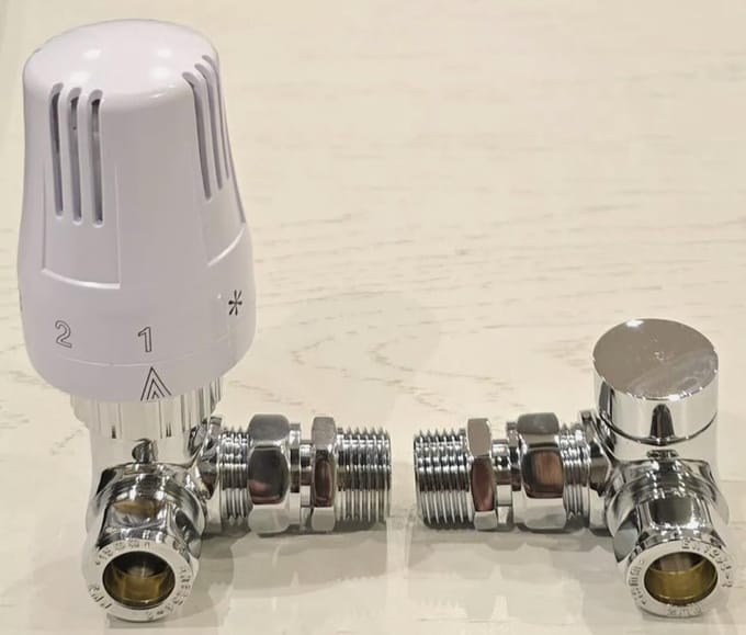RFWR® Thermostatische Radiator Valve met Lockshield Valve 15mm Set