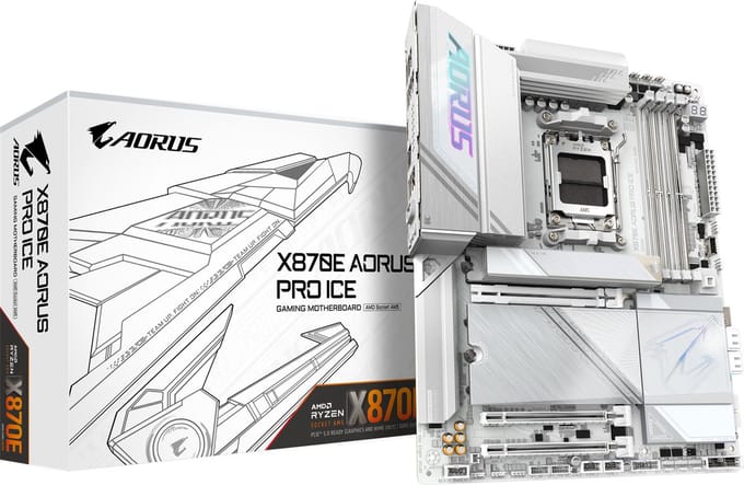 GIGABYTE X870E AORUS PRO ICE Moederbord - AMD X870E - AMD AM5 - DDR5 RAM - ATX