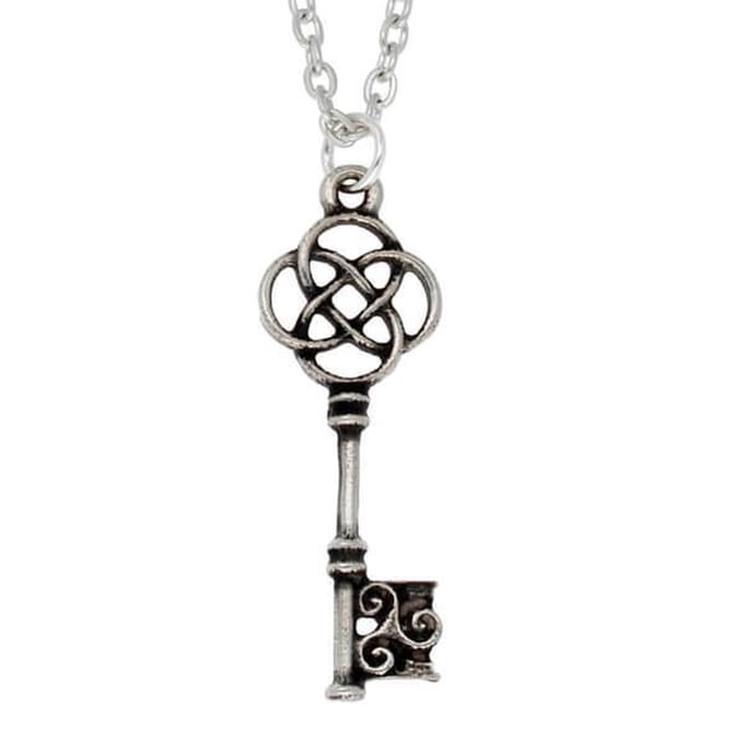 St Justin Keltische sleutel hanger (PN1078)